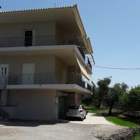 Vithos Apartment Kalamata Ngoại thất bức ảnh