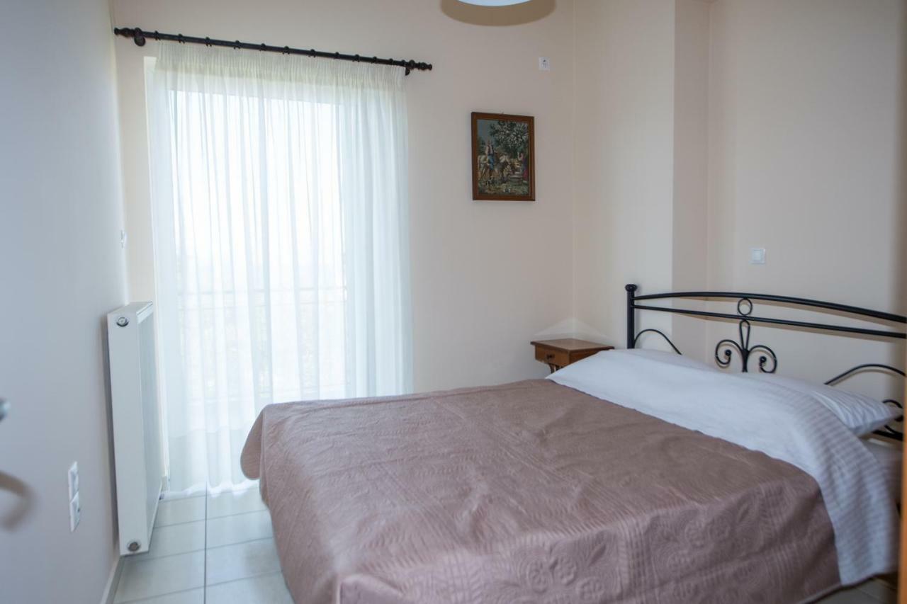 Vithos Apartment Kalamata Ngoại thất bức ảnh