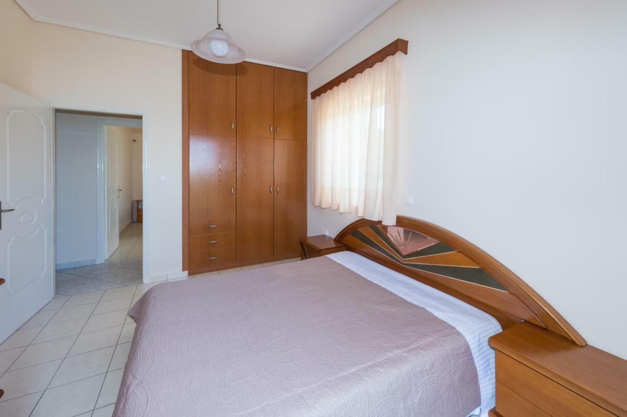 Vithos Apartment Kalamata Ngoại thất bức ảnh