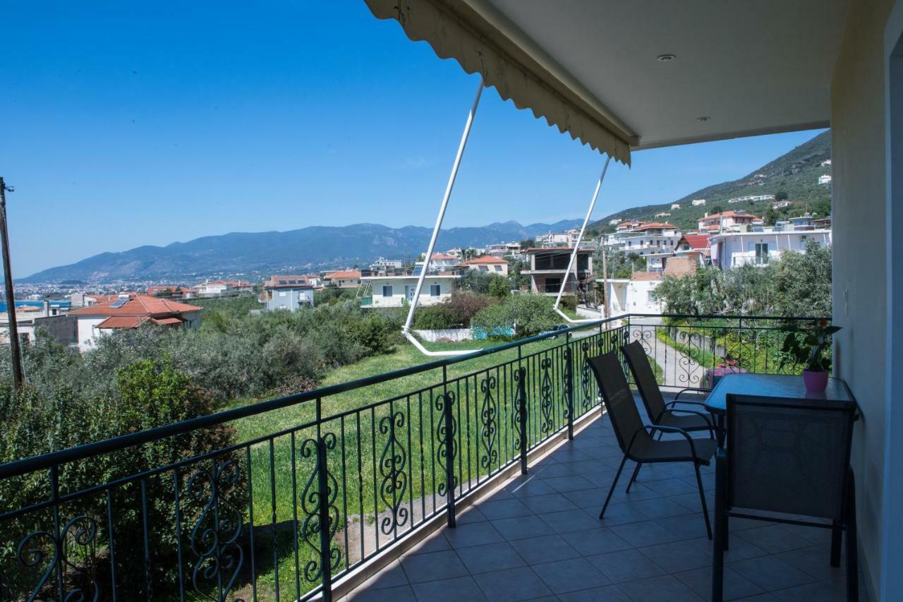 Vithos Apartment Kalamata Ngoại thất bức ảnh